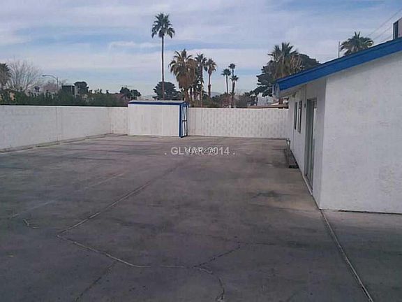 4th image of 5221 S Eastern Ave #3