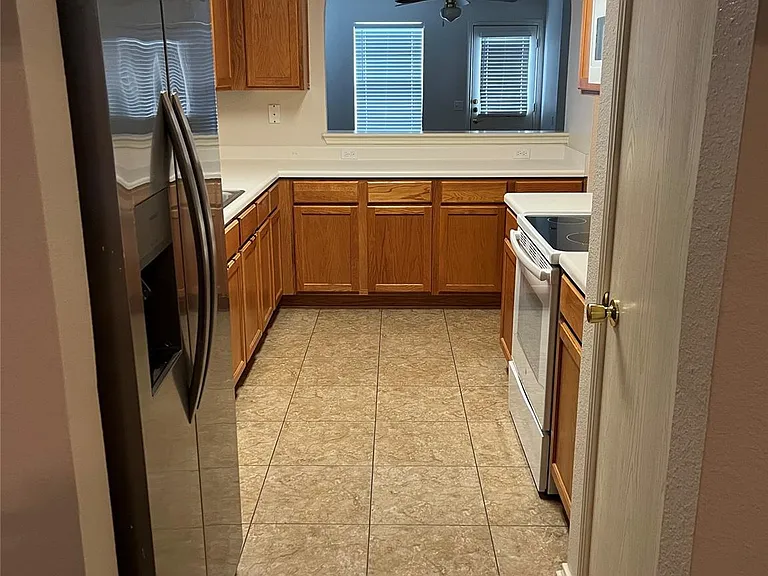 216 Avalanche Ave — Photo 5
