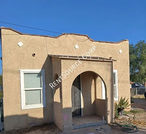 16735 Union St Photo 1
