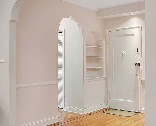 4th image of 657 E 26th St APT 3N