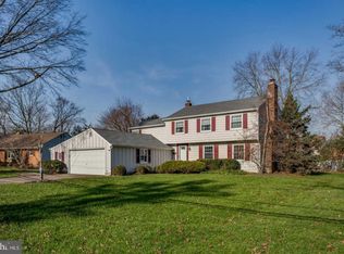 128 Kitty Hawk Rd, Cherry Hill, NJ 08034