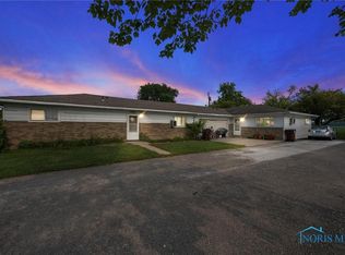 23661 E 4th St, Grand Rapids, OH 43522
