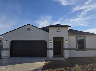 5697 E Clandestine Dr, San Tan Valley, AZ 85140