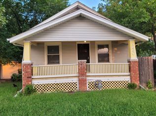1830 SW Washburn Ave, Topeka, KS 66604