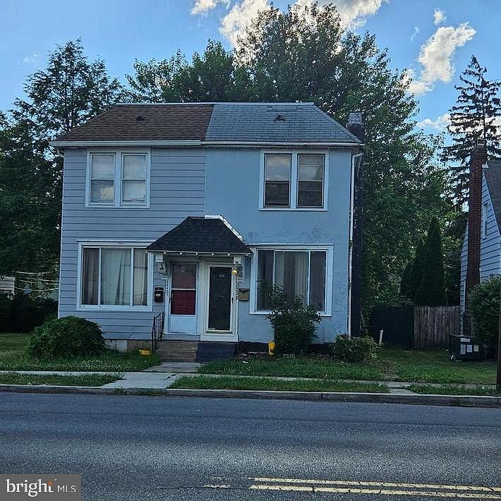 1st image of 3538 N 6th St