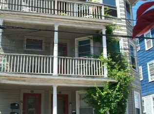 210 Howell St #1, Providence, RI 02906