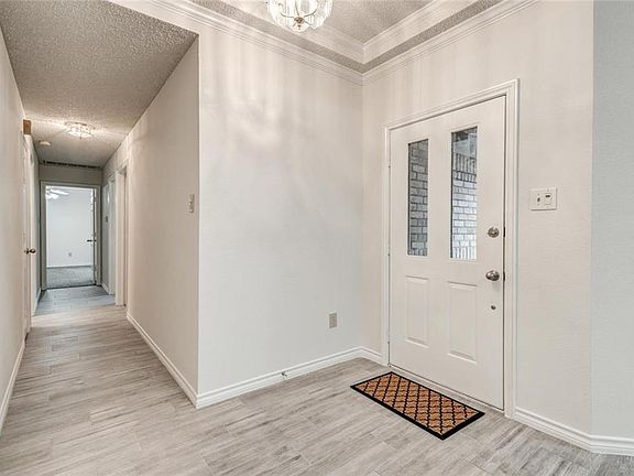 4th image of 3304 Hunter Cove Dr