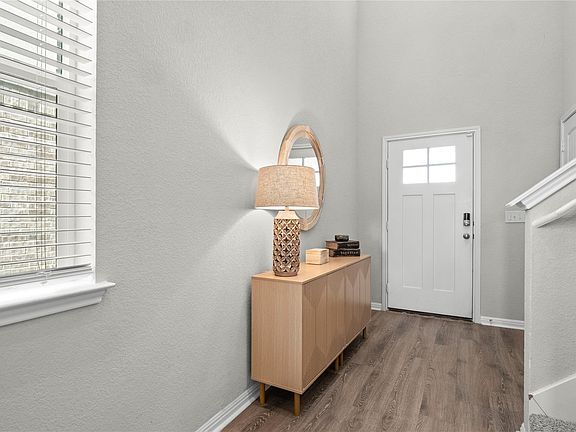 5th image of 509 Otto Ave