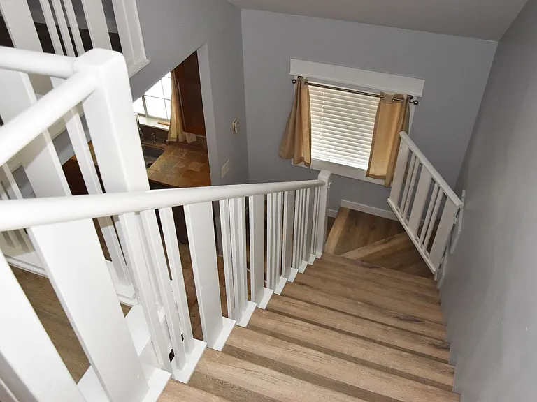 166 N Cambridge St — Photo 24