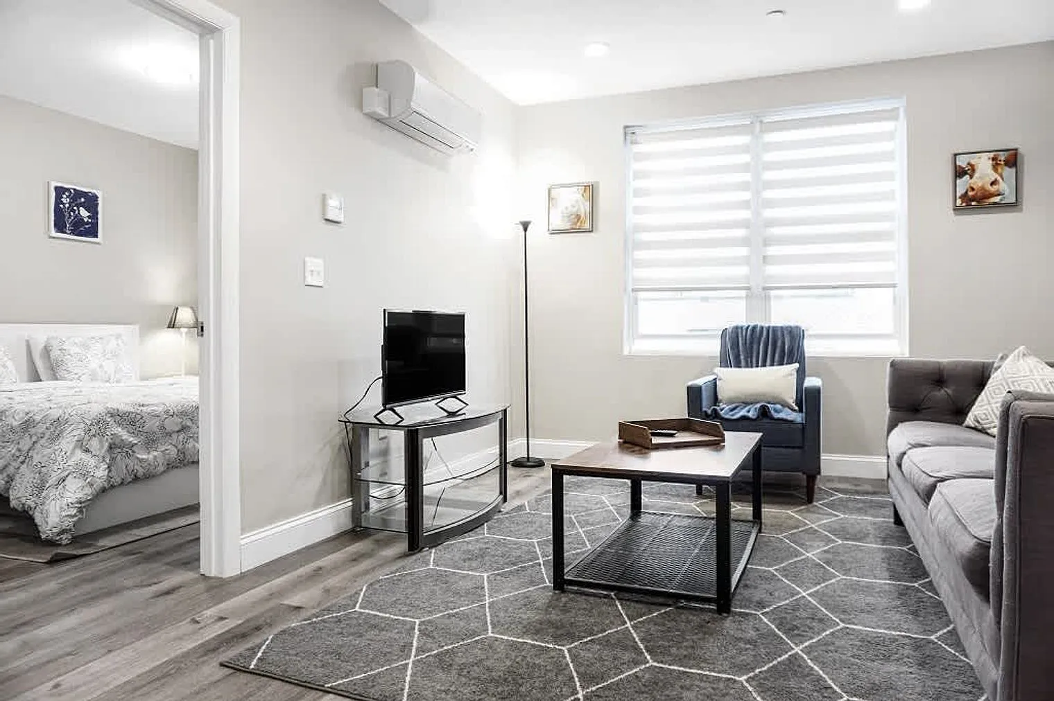 1 bed, 1.0 bath, 678 sqft, $3,994 — Photo 4