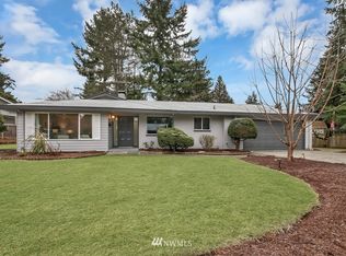 1103 Panorama Dr, Fircrest, WA 98466