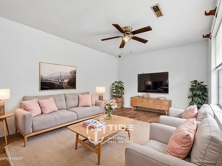 123 E Edgefield Dr — Photo 5