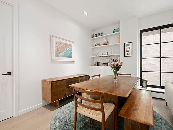 5th image of 225 W 17th St #6B