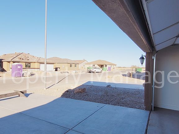 4th image of 1543 E Inouye Dr