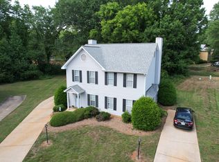 813 Selwyn Oaks Ct APT B, Charlotte, NC 28209
