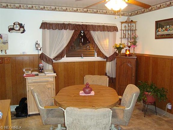 4th image of 5675 Depauw Ave