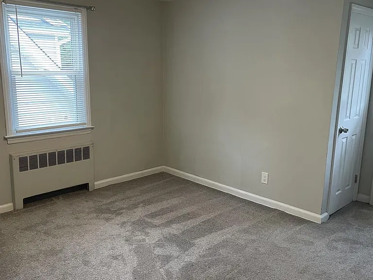 53 Haven Ave #2 — Photo 9