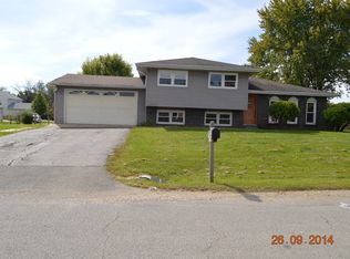 30W267 Pomeroy St, West Chicago, IL 60185