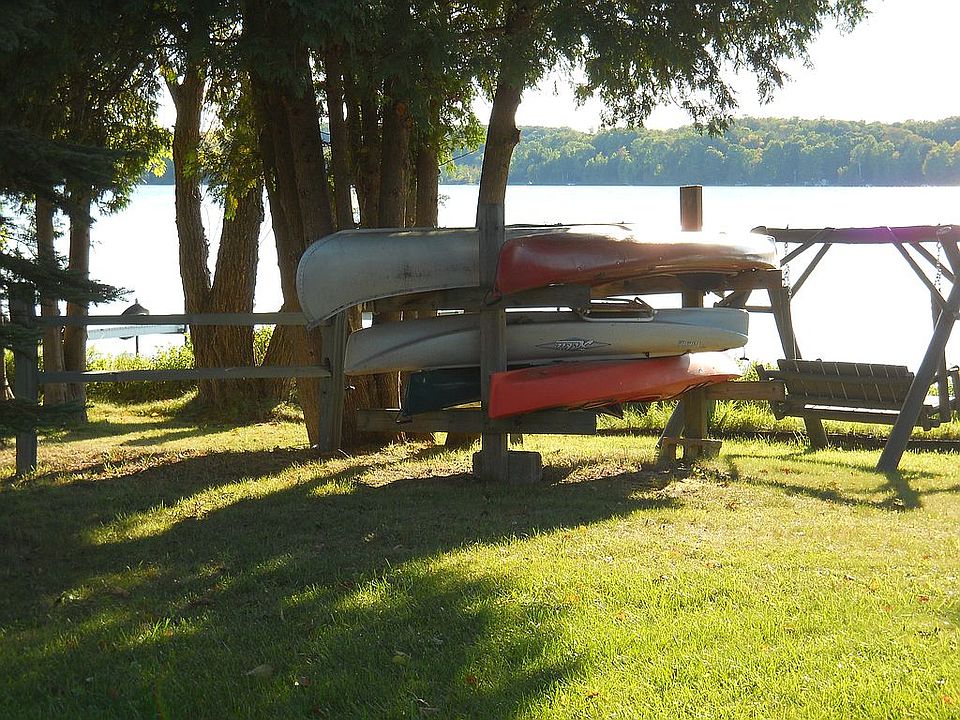 10796 E Munro Lake Dr, Levering, MI 49755 Zillow