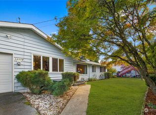 12118 10th Ave SW, Seattle, WA 98146