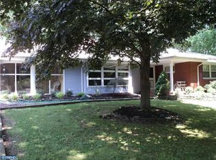 1310 Neck Rd, Burlington, NJ 08016