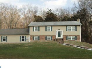 1725 Meadow Rd, Southampton, PA 18966