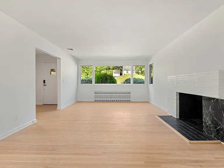 65 Bailey Rd — Photo 5
