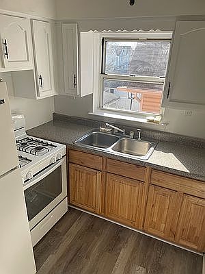 3rd image of 122-04 85th Ave #3F