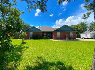 1820 S Saunders St, Aransas Pass, TX 78336