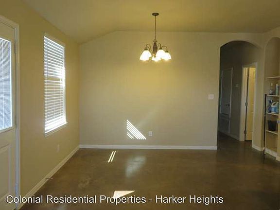3rd image of 4409 Cambridge Dr #A