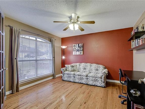 5th image of 1416 Belaire Dr