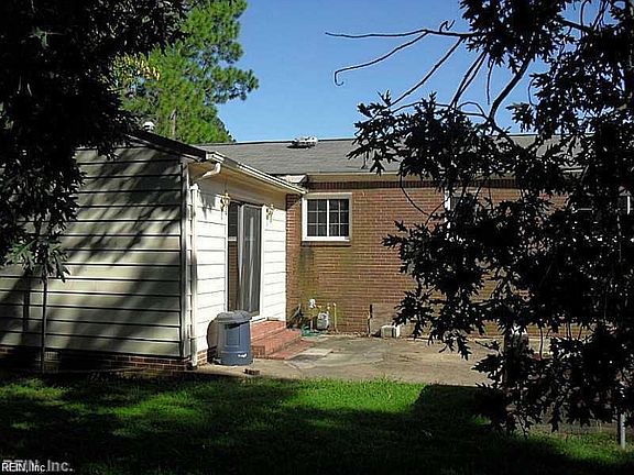 2nd image of 74 Arden Dr