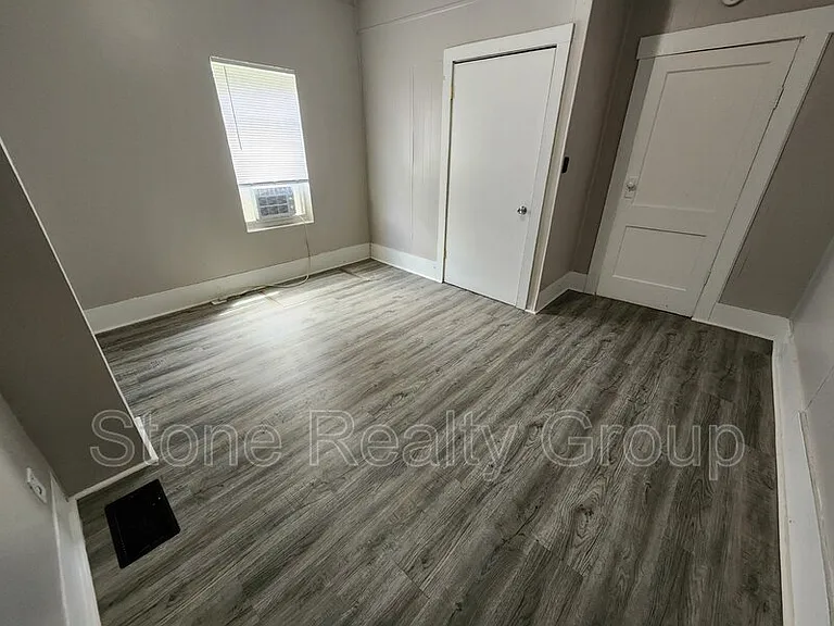 4011 E Linn Ave — Photo 8