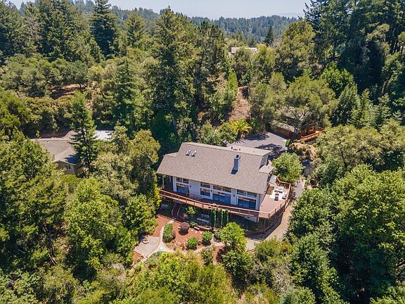 4th image of 235 Southwood Dr