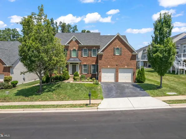 25723 Lennox Hale Dr, Aldie, VA 20105
