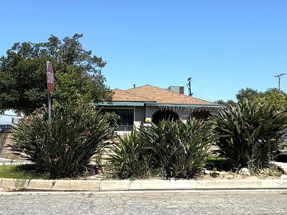 3rd image of 6773 Lemoran Ave
