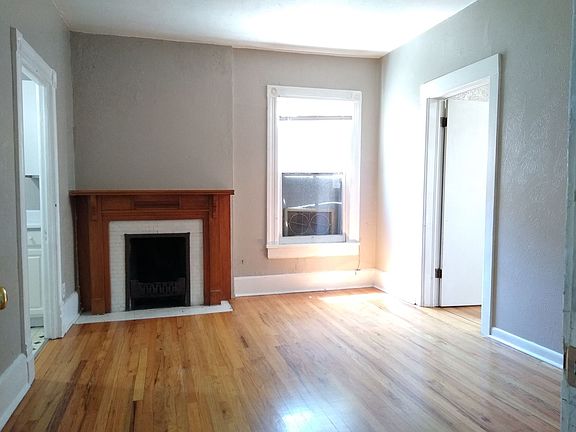 2nd image of 1230 N Washington St APT 8