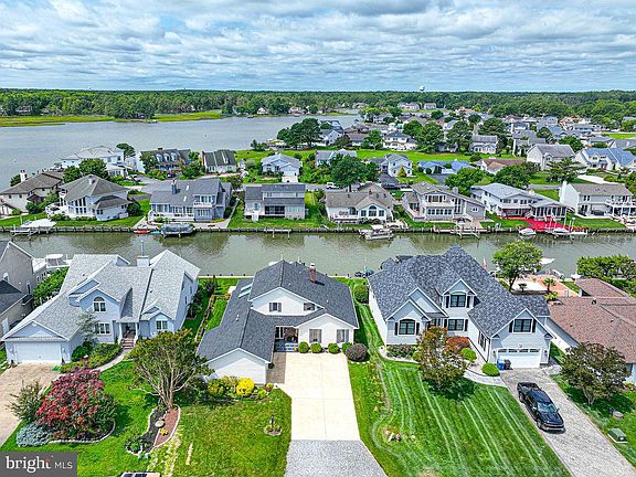 5th image of 74 Wood Duck Dr
