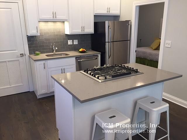 1st image of 3846 N Southport Ave #1P