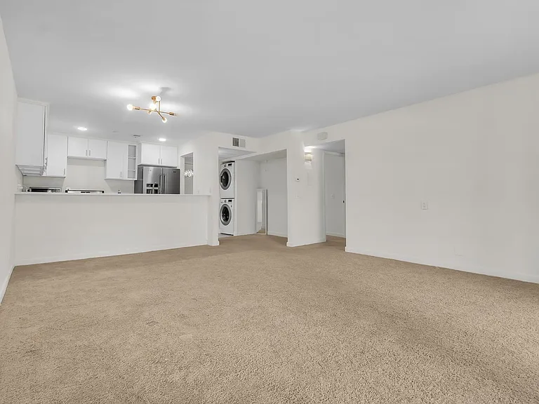 324 Tangelo — Photo 7