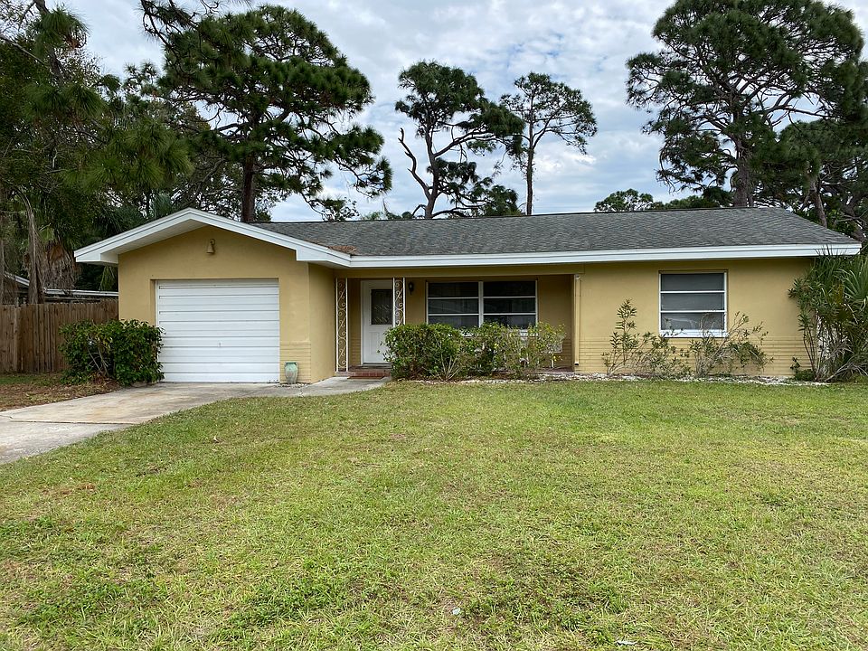 1st image of 11531 Oval Dr W