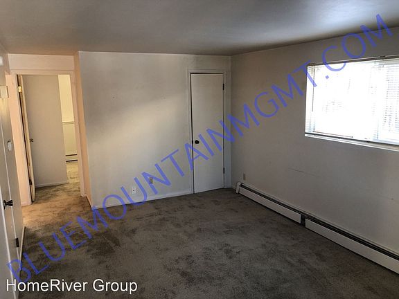 3rd image of 2905 Sage St APT 2