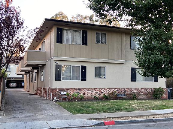 2nd image of 1109 Capuchino Ave APT 6