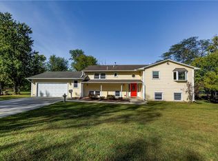 2925 Sand Creek Rd, Decatur, IL 62521