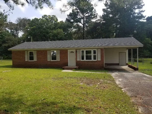 324 Brentwood Dr, Dudley, NC 28333