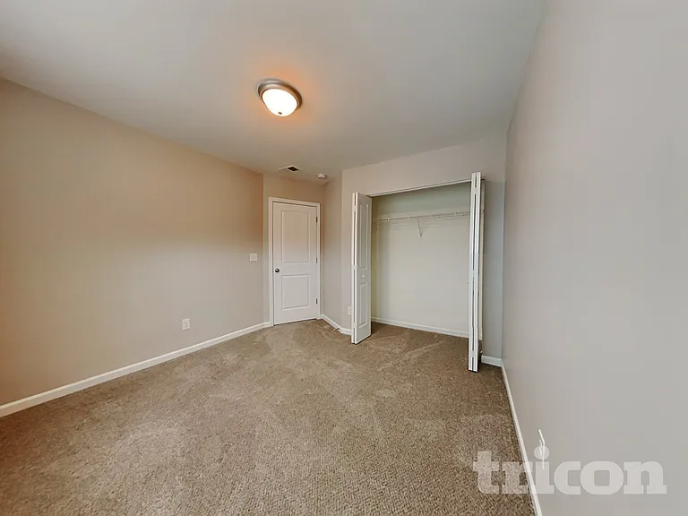 26 Routhland Ct — Photo 12