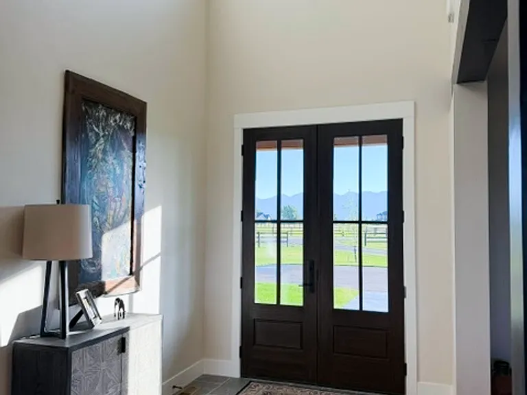146 Majestic View Ln — Photo 4