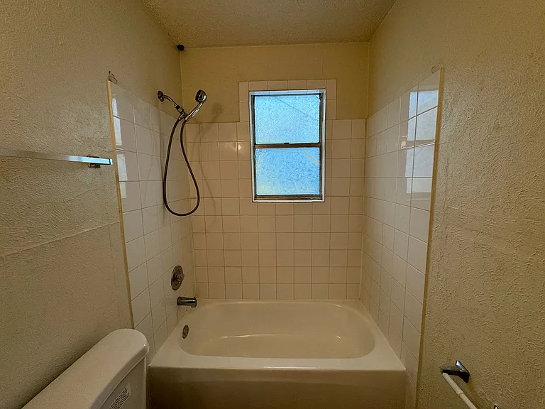 1301 Franz Dr — Photo 15