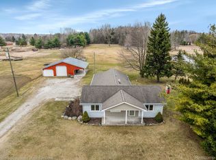 6573 Fred W Moore Hwy, China, MI 48054