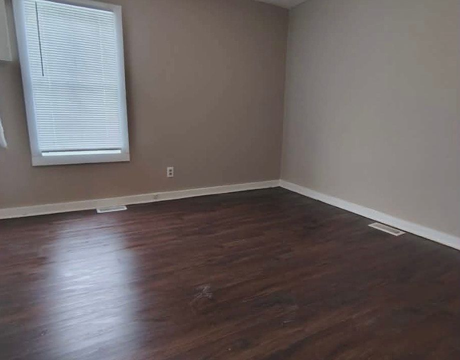 2nd image of 2118 Spann Ave